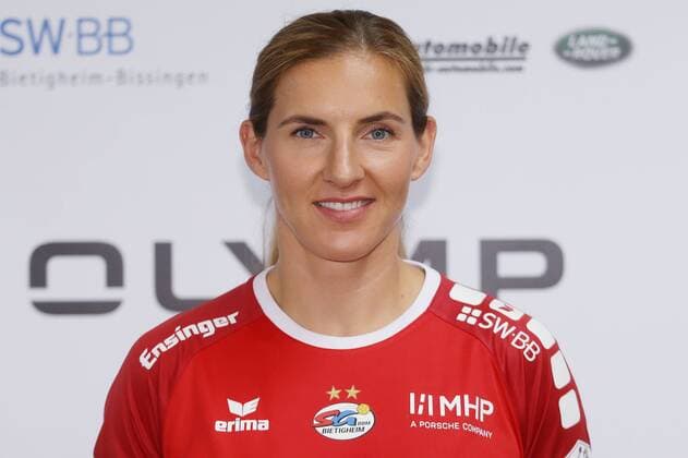 Stuttgart , Handball Fototermin SG BBM Bietigheim , Karolina Kudlacz - Gloc