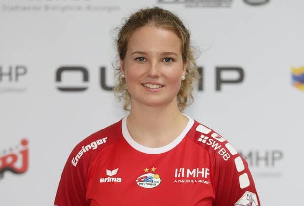 Stuttgart , Handball Fototermin SG BBM Bietigheim , Amelie Berger