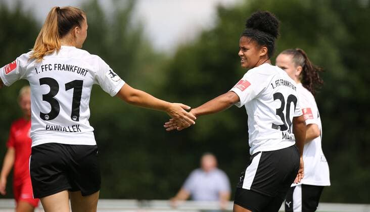 03.08.2019, xcex, GER, Frankfurt am Main, Kalbach, Frauenfussball, 1. Bundesliga FLYERALARM Frauen-Bundesliga Saison 2019 2020 Testspiel 1. FFC Frankfurt - TSV Schott Mainz Shekiera Martinez (FFC), Torjubel FFC Frankfurt, Jubel, Freude, Emotionen, Goal celebration DFL regulations prohibit any use of photographs as image sequences and or quasi-video *** 03 08 2019, xcex, GER, Frankfurt am Main, Kalbach, Frauenfussball, 1 Bundesliga FLYERALARM Womens Bundesliga Season 2019 2020 Test match 1 FFC Frankfurt TSV Schott Mainz Shekiera Martinez FFC , Torjubel FFC Frankfurt, Jubel, Freude, Emotionen, Goal celebration DFL regulations prohibit any use of photographs as image sequences and or quasi video
