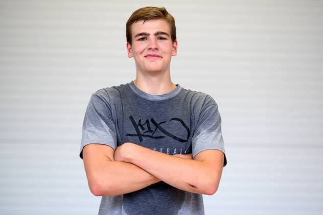 Trainingsauftakt Science City Jena am 5.8.2019 zur Saison 2019 2020 in der BARMER 2. Basketball Bundesliga ProA Lorenz Bank (Jena), Portrait quer Arme verschränkt Trainingshalle Sparkassen Arena