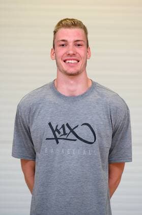 Trainingsauftakt Science City Jena am 5.8.2019 zur Saison 2019 2020 in der BARMER 2. Basketball Bundesliga ProA Nikolas Schultz (Jena), Portrait hochkant Trainingshalle Sparkassen Arena