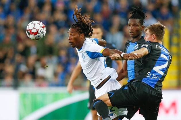 Dynamo s Gerson Rodrigues and Club s Eduard Sobol fight for the ball during a game between Belgian soccer team Club Brugge and Ukrainian club Dynamo Kyiv, in the third qualifying round of the UEFA Champions League competition, Tuesday 06 August 2019 in Brugge. BRUNOxFAHY  x05639475x
