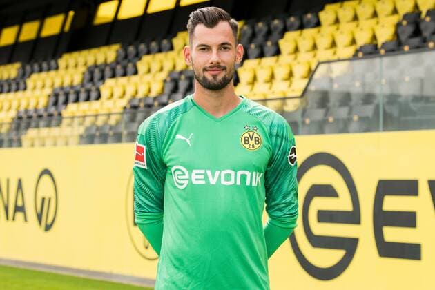Torwart Eric Oelschlägel; Borussia Dortmund; 1.BL, Porträttermin 2019 2020