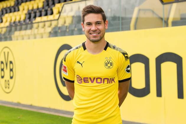Raphael Guerreiro; Borussia Dortmund; 1.BL, Porträttermin 2019 2020