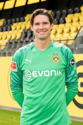 Torwart Marwin Hitz; Borussia Dortmund; 1.BL, Porträttermin 2019 2020