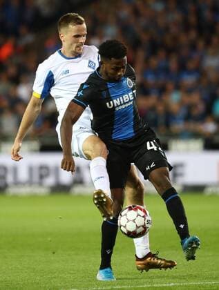 Dynamo s Fran Sol and Club s Emmanuel Bonaventure Dennis fight for the ball during a game between Belgian soccer team Club Brugge and Ukrainian club Dynamo Kyiv, in the third qualifying round of the UEFA Champions League competition, Tuesday 06 August 2019 in Brugge. VIRGINIExLEFOUR  x05639485x