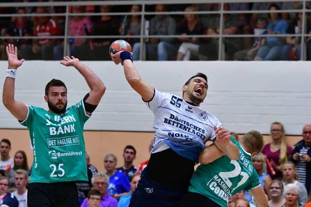 SG Flensburg-Handewitt vs Skjern Handbold, Handball, Nospa-Cup, Bundesliga, 07.08.19 Michal Jurecki (SG Flensburg-Handewitt, 55), Rene Rasmussen (Skjern Handbold, 21), Eivind Tangen (Skjern Handbold, 25) Copyright: xBEAUTIFULxSPORTS MarioxM.xKobergx