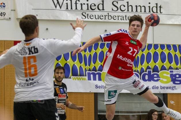 Hamburger Verein vs IFK Kristianstad, 11. Internationaler Heide-Cup 2019, Schneverdingen; 09.08.19 Thies Bergemann (HSV Hamburg, 27) gegen Richard Kappelin (IFK Kristianstad, 16) Copyright: xBEAUTIFULxSPORTS MarioxM.xKobergx