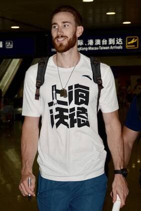 NBA, Basketball Herren, USA star Gordon Hayward of Boston Celtics arrives at the Shanghai Pudong International Airport for his China tour in Shanghai, China, 9 August 2019. Gordon Hayward shows up at Shanghai airport during China tour  bjl13729057