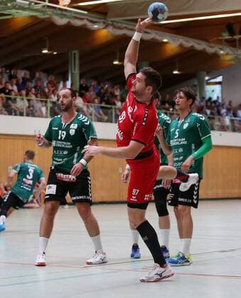 BAU 10.08.2019 Bönnigheim Handball Wacker Thun vs. SG BBM Bietigheim, Jonathan Fischer (BBM, am Ball)