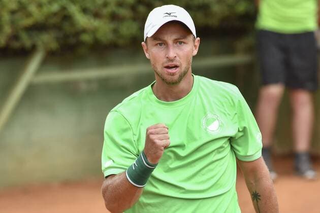 GER, Tennis-Point-Bundesliga, 1BL, Badwerk Gladbacher HTC 1 vs. TK GW Mannheim 1 11.08.2019, An den Holter Sportstätten, Moenchengladbach, GER, Tennis-Point-Bundesliga, 1BL, Badwerk Gladbacher HTC 1 vs. TK GW Mannheim 1, im Bild Jeremy Jahn GER (TK GW Mannheim 1)