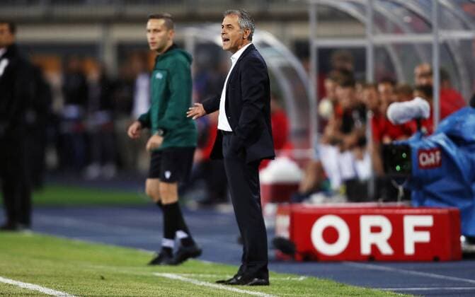 SOCCER - CL qualification, LASK vs Basel LINZ,AUSTRIA,13.AUG.19 - SOCCER - UEFA Champions League, qualification, LASK vs FC Basel. Image shows head coach Marcel Koller (Basel). GEPAxpictures xMatthiasxHauer