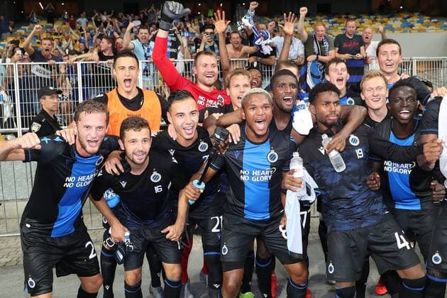 Sport Bilder des Tages Club s players celebrate after winning a soccer game between Ukrainian club Dynamo Kyiv and Belgian team Club Brugge KV, Tuesday 13 August 2019 in Kyiv, Ukraine, the return match in the third qualifying round of the UEFA Champions League. Club won the first leg 1-0. BRUNOxFAHY  x05642897x