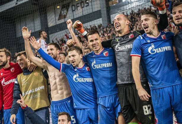 Marko Marin (10), Roede Stjerne, Marko Gobeljic (77), Roede Stjerne og Milan Borjan (82), Roede Stjerne, fejrer sejren efter kampen i Champions League kvalen mellem FC Koebenhavn og Roede Stjerne i Parken tirsdag den 13. august 2019.. , Copenhagen Denmark Copyright: AndersxKjaerbyex-xRitzauxScanpix AndersxKjaerbyex COP101 spdk20190813-231636-L
