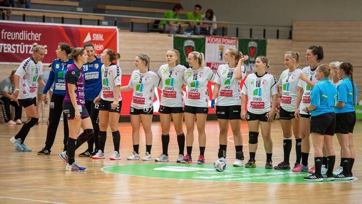 Die Mannschaft der Wildcats SV Union Halle-Neustadt (Wildcats) vs. TuS Metzingen 5. SWH Saale-Cup Handball 2.Bundesliga - Saison 2019 2020 Copyright: xVIADATAx xHolgerxJohnx Halle Saale Sachsen-Anhalt Deutschland
