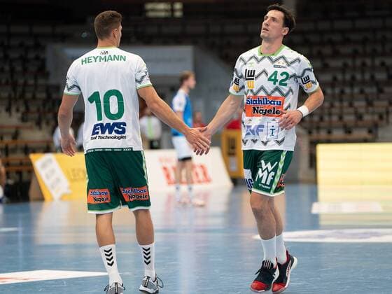10 Sebastian Heymann (Frisch Auf Goeppingen) mit 42 Nemanja Zelenovic (Frisch Auf Goeppingen), Frisch Auf Goeppingen vs. TSV Bayer Dormagen, DHB Pokal, Handball, Herren, 18.08.2019 Frisch Auf Goeppingen vs. TSV Bayer Dormagen, DHB Pokal, Handball, Herren, 18.08.2019 Goeppingen Copyright: xEIBNER Michael_Schmidtx EP_MST
