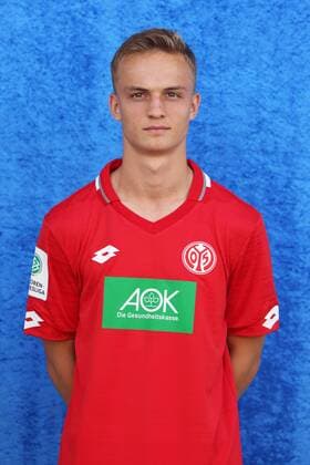 NIKLAS TAUER 1. FSV MAINZ 05 U19 FUSSBALL, GER, A JUNIOREN BL SUED SUEDWEST, PORTRAETTERMIN 2019 2020 