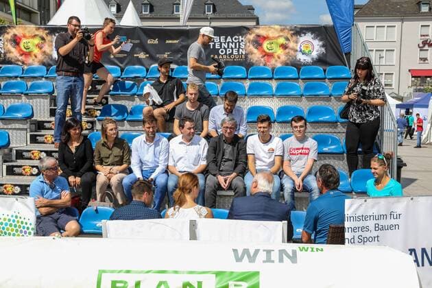 Eröffnungs-Pressekonferenz ITF Beach Tennis Saarlouis 2019, Kleiner Markt in Saarlouis, 21.08.2019,