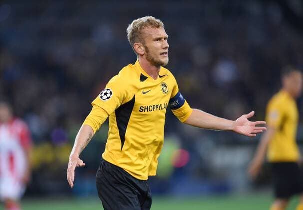 FUSSBALL CHAMPIONS LEAGUE SAISON 2019 2020 Play Off Hinspiel in Bern BSC Young Boys Bern - Roter Stern Belgrad 21.08.2019 Fabian Lustenberger (BSC Young Boys Bern) nachdenklich