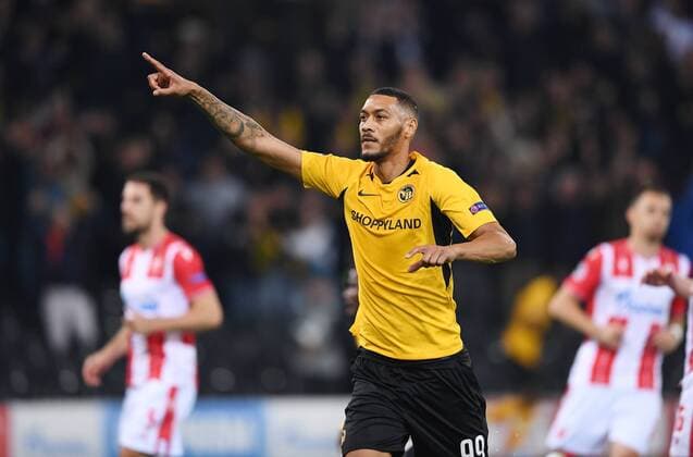 FUSSBALL CHAMPIONS LEAGUE SAISON 2019 2020 Play Off Hinspiel in Bern BSC Young Boys Bern - Roter Stern Belgrad 21.08.2019 JUBEL BSC Young Boys Bern; Torschuetze per Elfmeter zum 2-2 Ausgleich Guillaume Hoarau