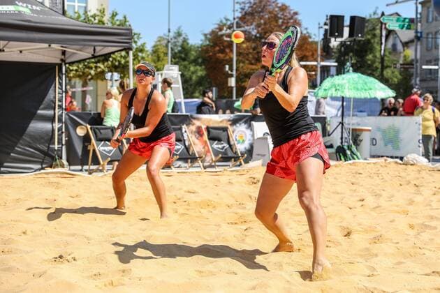 Margarete PELSTER und Ria DOERNEMANN, Beach Tennis, Deutsche Meisterschaften und ITF Beach Tennis Saarlouis 2019, Kleiner Markt in Saarlouis, 23.08.2019,