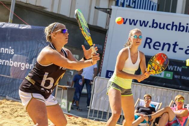 Beatrice BRENNENSTUHL und Louisa SCHLOUSSEN, Beach Tennis, Deutsche Meisterschaften und ITF Beach Tennis Saarlouis 2019, Kleiner Markt in Saarlouis, 23.08.2019,