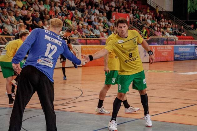 3. HBL Nord West, VFL Eintracht Hagen - HSG Bergische Panther, Hagen, 23.8.2019 Nils Dresrüsse (Eintracht Hagen) & Tilman Pröhl (Eintracht Hagen), VFL Eintracht Hagen - HSG Bergische Panther am 23.8.2019 in der Krollmann Arena, Hagen Copyright: xBEAUTIFULxSPORTS MarcxJungex