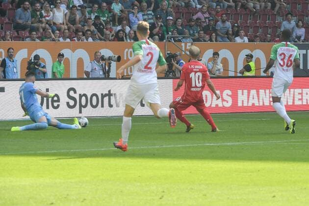 Sebastian Andersson (1.FC Union Berlin 10) erzielt das 1:1, FC Augsburg - 1.FC Union Berlin, Bundesliga, 24.08.2019 DFL REGULATIONS PROHIBIT ANY USE OF PHOTOGRAPHS AS IMAGE SEQUENCES AND OR QUASI-VIDEO Augsburg Bayern Deutschland *** Sebastian Andersson 1 FC Union Berlin 10 scores the 1 1, FC Augsburg 1 FC Union Berlin, Bundesliga, 24 08 2019 DFL REGULATIONS PROHIBIT ANY USE OF PHOTOGRAPHS AS IMAGE SEQUENCES AND OR QUASI VIDEO Augsburg Bayern Deutschland Copyright: xkolbert-press BurghardxSchreyerx