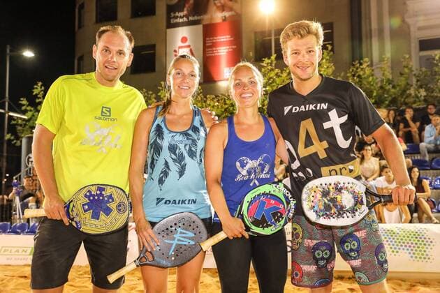 Benjamn Ringlstetter und Mareike Biglmaier (Deutsche Meister 2019) und Sarah Bolsmann und Tobias Notter (Vizemeister), Deutsche Meisterschaften im Beach Tennis 2019 - Finale Mixed, Kleiner Markt in Saarlouis, 24.08.2019,