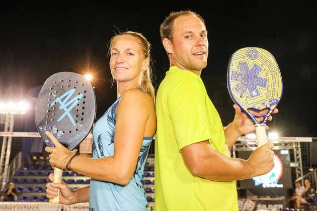 Deutsche Meister 2019: Mareike Biglmaier und Benjamin Ringlstetter, Deutsche Meisterschaften im Beach Tennis 2019 - Finale Mixed, Kleiner Markt in Saarlouis, 24.08.2019,