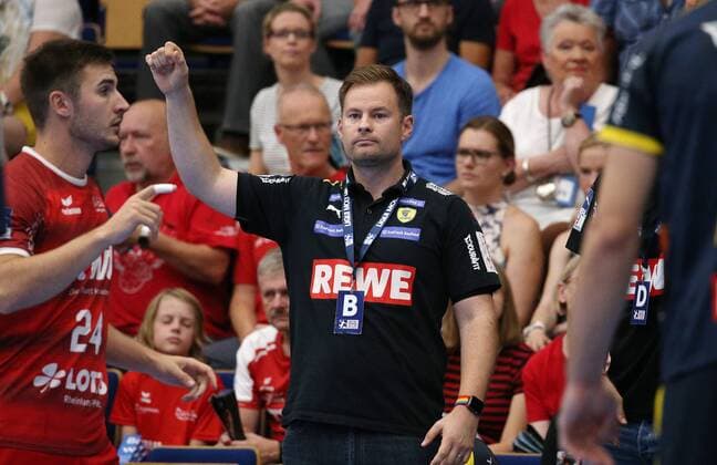 Handball, 1. Bundesliga: Die Eulen Ludwigshafen - Rhein-Neckar-Löwen, 1. Spieltag am 25.08.2019, Saison 2019 20, ZmdZ, Kristjan Andresson (Trainer Rhein Neckar Löwen), Die Eulen Ludwigshafen - Rhein-Neckar-Löwen
