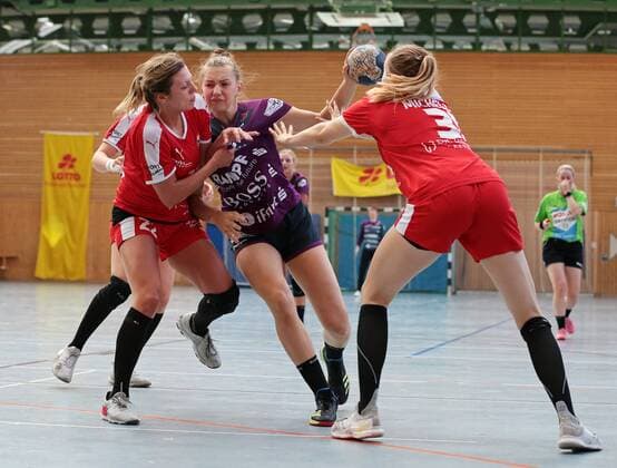 25.08.2019, Deutschland, Ludwigsburg, Handball Lottocup 2019, Finale TuS Metzingen vs. Kurpfalz Bären Ketsch: mitte Katarina Pandza (TuS)