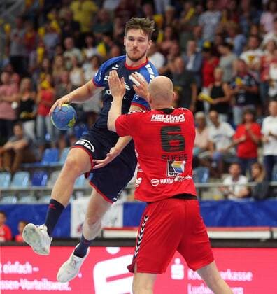 BAU 25.08.2019 Bietigheim Handball SG BBM Bietigheim vs. ASV Hamm-Westfalen, Vetle Ronningen (BBM) am Ball