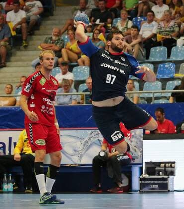 BAU 25.08.2019 Bietigheim Handball SG BBM Bietigheim vs. ASV Hamm-Westfalen, v.l. Stefan Lex (Hamm), Jonathan Fischer (BBM)