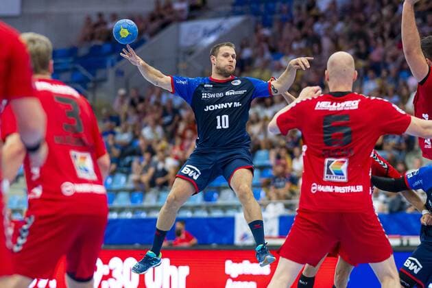 Bietigheim, Deutschland 25. August 2019: 2. BL - 19 20- SG BBM Bietigheim vs. ASV Hamm-Westfalen Michael Kraus (SG BBM Bietigheim), Markus Fuchs (Hamm) Bietigheim Egetrans Arena Baden-Württemberg Deutschland