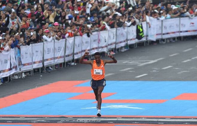 Runner Girmay Birhanu finishes second in the Marathon of Mexico City 2019, in Mexico City, Mexico, 25 August 2019. Kenyans Vivian Kiplagat, with a new record, and Duncan Maio, in a slow race, won the Mexico City Marathon on Sunday, which ran with some 25,000 runners at 2,240 meters above sea level. Kenyans Kiplagat and Maio win the Mexico City Marathon !ACHTUNG: NUR REDAKTIONELLE NUTZUNG! Copyright: xMarioxGuzmanx AME100 20190825-637023575090610137