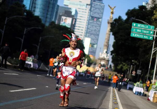 Thousands of people participate in the Marathon of Mexico City 2019, in Mexico City, Mexico, 25 August 2019. Kenyans Vivian Kiplagat, with a new record, and Duncan Maio, in a slow race, won the Mexico City Marathon on Sunday, which ran with some 25,000 runners at 2,240 meters above sea level. Kenyans Kiplagat and Maio win the Mexico City Marathon !ACHTUNG: NUR REDAKTIONELLE NUTZUNG! Copyright: xMadlaxHartzx AME140 20190825-637023631969678983