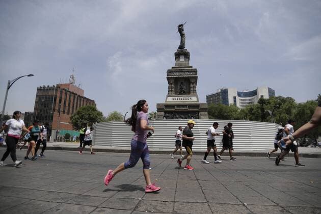 August 25, 2019: EUM20190825DEP05.JPG.CIUDAD DE MEXICO. MarathonMaraton-CDMX.- 25 de agosto de 2019. Aspectos del Maraton de la Ciudad de Mexico que se llevo a cabo de Ciudad Universitaria al Zocalo capitalino. Foto: Agencia EL UNIVERSALIvan StephensEELG Latin News: August 25, 2019 Copyright: xElxUniversalx
