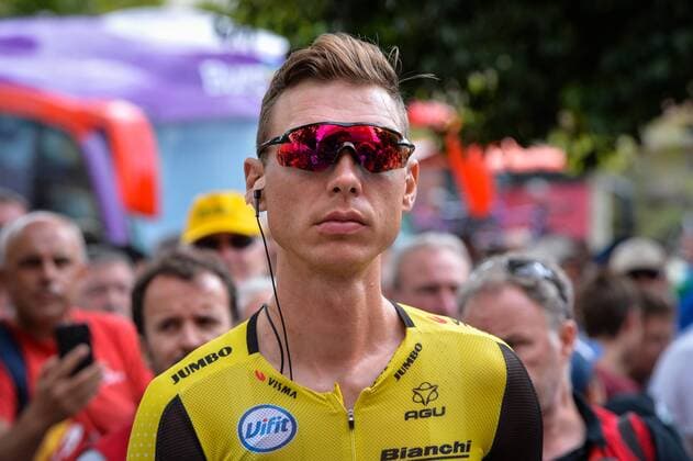 Tony Martin (GER Team Jumbo-Visma) konzentriert kurz vor dem Start zur 3.Etappe der 74. Vuelta a Espana 2019 - Querformat - quer - horizontal - Veranstaltung Event: 74. Spanien Rundfahrt Vuelta a Espana - 3.Etappe Stage 3: Ciudad del Juguete nach to Alicante 188.0 km - Ort Place: Alicante - Region: Provinz Alicante - Spanien Spain Espana - Europa Europe - Datum Date: 26.08.2019