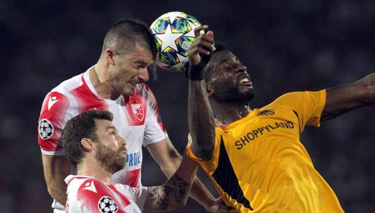 27.08.2019 Belgrade(Serbia) FK Crvena Zvezda(Red Star)-BSC Young Boys Champions League play off men s football. Dusan Jovancic(L),Jose Canas(2L) FK Crvena Zvezda (Red Star), Jean-Pierre Nsame(R) Young Boys : 