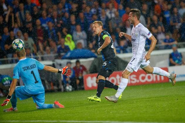 Club s Ruud Vormer scores a goal, but it s disallowed due to off-side, during a game between Belgian soccer team Club Brugge and Austrian club LASK Linz, Wednesday 28 August 2019 in Brugge, the return match in the play-offs of the UEFA Champions League, after a 0-1 victory of Club in the first leg. KURTxDESPLENTER  x05650833x