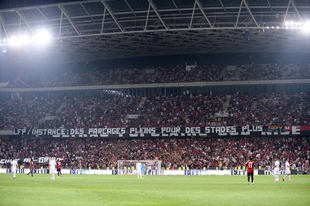 ILLUSTRATION - SUPPORTERS - TRIBUNE - BANDEROLE FOOTBALL : Nice vs Marseille - Ligue 1 Conforama - 28 08 2019 FEP Panoramic 