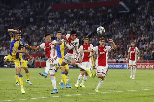 (L-R) Nicholas Ioannou of APOEL FC, Lisandro Martinez of Ajax, Andrija Pavlovic of APOEL FC, Edson Alvarez of Ajax, Klaas Jan Huntelaar of Ajax, Nico Tagliafico of Ajax 1-0 during the UEFA Champions League play off qualifying second leg match between Ajax Amsterdam and APOEL FC at the Johan Cruijff Arena on August 28, 2019 in Amsterdam, The Netherlands UEFA Champions League 2019 2020 xVIxVIxImagesx xMauricexvanxSteenxIVx 201350848