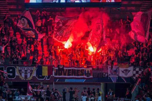 PRAGA 28.08.2019 DRUGI MECZ IV RUNDA ELIMINACYJNA LIGA MISTRZOW SEZON 2019 20: SK SLAVIA PRAGA - CFR CLUJ - UEFA CHAMPIONS LEAGUE FOURTH QUALIFYING ROUND SECOND MATCH: FK SLAVIA PRAHA - CFR CLUJ MATCH IN: PRAHA KIBICE CLUJ FOT. MICHAL CHWIEDUK FOKUSMEDIA.COM.PL NEWSPIX.PL --- Newspix.pl  190828CHW009