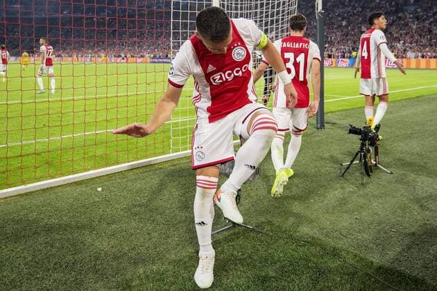 AMSTERDAM , 29-08-2019 , Johan Cruijff ArenA , Champions League playoff, season 2019-2020 , Ajax player Dusan Tadic celebrating the 2-0 during the match Ajax - APOEL Nicosia Ajax - APOEL Nicosia  x4212204x Copyright: