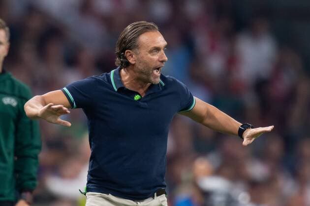 Amsterdam, Netherlands, 28.08.2019, UEFA Champions League, Play-off, Ajax Amsterdam - APOEL Nikosia, Trainer Thomas Doll (Nikosia) gestikuliert, gestures ( Amsterdam Netherlands eu-images-01061008763