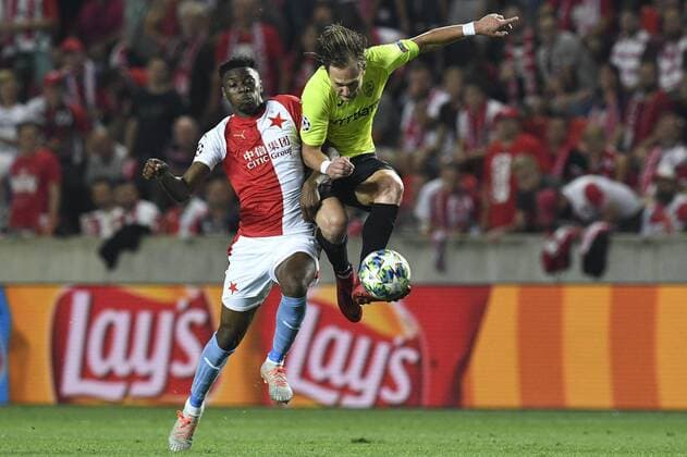 From left BENJAMIN TRAORE of Slavia and ANDREI MURESAN of CFR Cluj - Napoca in action during the Football Champions League 4th qualifying round return match: Slavia Prague vs Cluj-Napoca in Sinobo Stadium, Prague, Czech Republic, August 28, 2019. (CTKxPhoto MichalxKamaryt) CTKPhotoP201908281085701  kmt 16