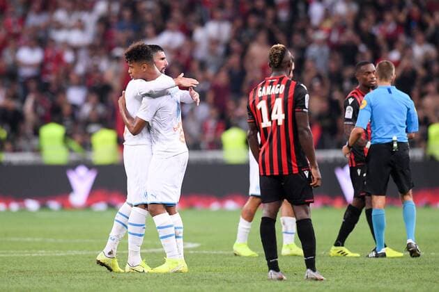 JOIE - FAIR PLAY - 04 BOUBACAR KAMARA (OM) - 03 ALVARO GONZALEZ (OM) FOOTBALL : Nice vs Marseille - Ligue 1 Conforama - 28 08 2019 FEP Panoramic 