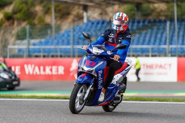 Pierre Gasly (Red Bull Toro Rosso Honda) macht mit dem Mofa die Streckenbesichtigung, Grosser Preis von Belgien 2019, Motorsport, Formel 1, 29.08.2019, Grosser Preis von Belgien 2019, Motorsport, Formel 1, 29.08.2019 Copyright: xEIBNER AlexanderxNeisx EP_ANS