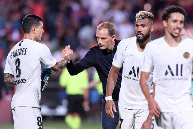 JOIE - FAIR PLAY - 17 ERIC MAXIM CHOUPO MOTING (PSG) - 08 LEANDRO PAREDES (PSG) - THOMAS TUCHEL (ENTRAINEUR PSG) FOOTBALL : Metz vs Paris SG - Ligue 1 Conforama - 30 08 2019 FEP Panoramic 